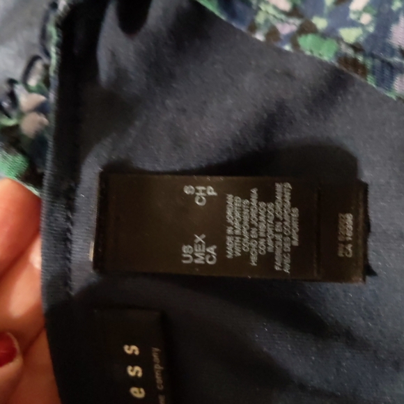 Women's top - Access Size S - Picture 3 of 8